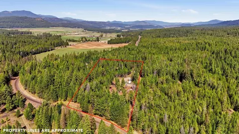 4151 H Jepsen Rd, Springdale, WA 99173