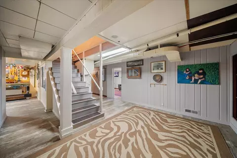 Entry Way - 623 E 19th Ave, Spokane, WA 99203 photo 2 of 2
