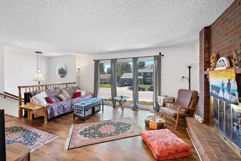 Living - 4022 E Sumac Dr, Spokane, WA 99223 photo 1 of 1