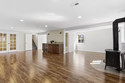 Living - 12902 E 26th Ave, Spokane Valley, WA 99206 photo 5 of 6