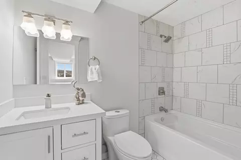 Bath - 12902 E 26th Ave, Spokane Valley, WA 99206 photo 3 of 3