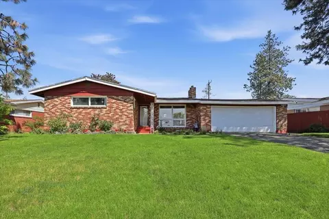 1808 W Kiernan Ave, Spokane, WA 99205