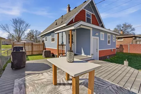 Exterior - 1407 E Crown Ave, Spokane, WA 99207 photo 12 of 14