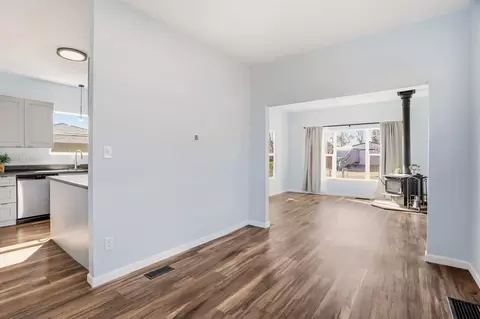 Living - 1407 E Crown Ave, Spokane, WA 99207 photo 1 of 5