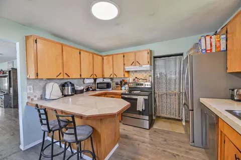 Kitchen - 2623 Everett Ave, Spokane, WA 99217 photo 2 of 2