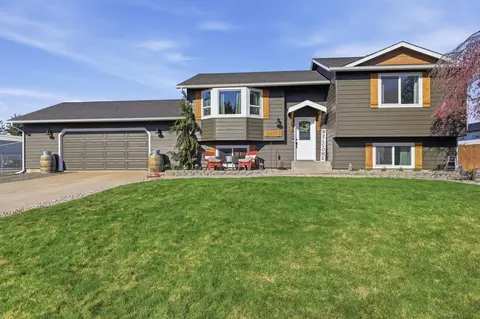 5607 N Malta St, Newman Lake, WA 99025