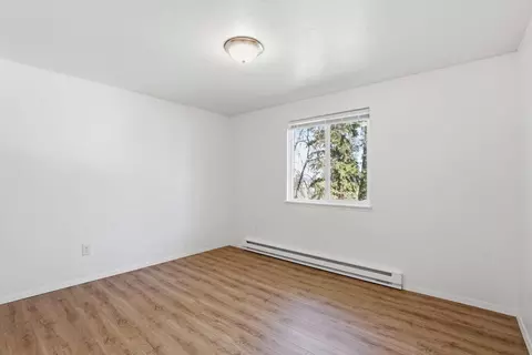 3812 E 13th Ave, Spokane, WA 99202 photo 11