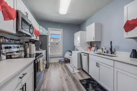 Kitchen - 218 E Baldwin Ave, Spokane, WA 99207 photo 5 of 5