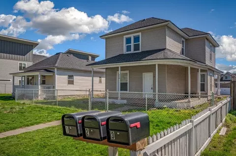 Exterior - 218 E Baldwin Ave, Spokane, WA 99207 photo 2 of 10