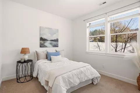 Bedroom - 1334 E Carriage Ct, Spokane, WA 99208 photo 2 of 2
