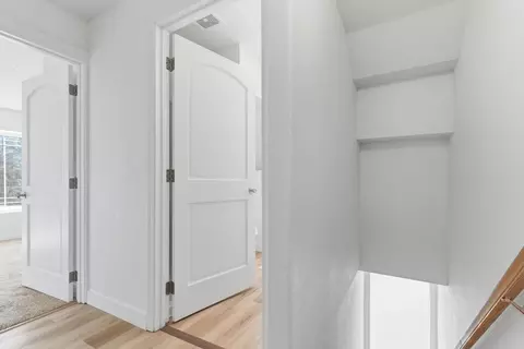 Entry Way - 1713 E 4th Ave, Spokane, WA 99202 photo 4 of 4