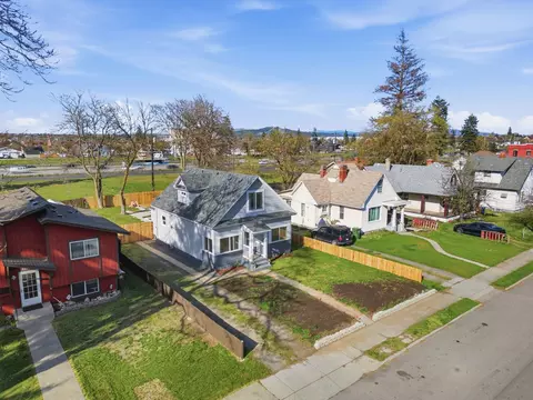 View/Area - 1713 E 4th Ave, Spokane, WA 99202 photo 6 of 10