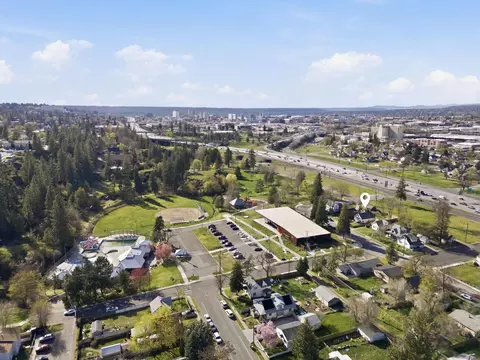 View/Area - 1713 E 4th Ave, Spokane, WA 99202 photo 2 of 10