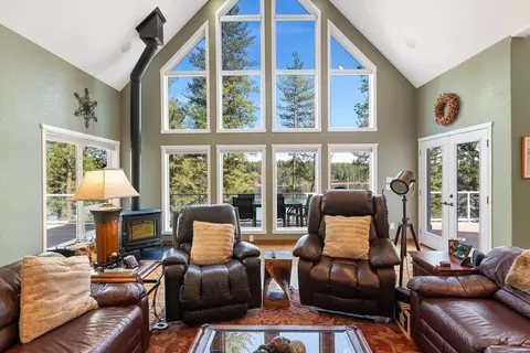 Living - 41404 N Perry Rd, Deer Park, WA 99006 photo 1 of 7