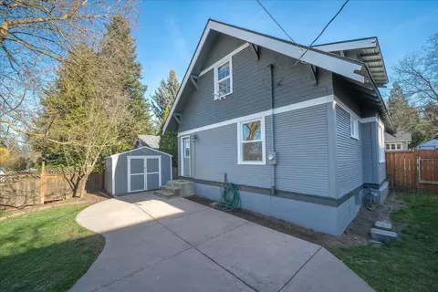 Exterior - 1017 E 14th Ave, Spokane, WA 99202 photo 6 of 17