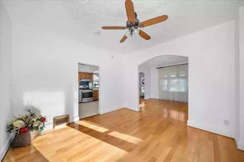Living - 1017 E 14th Ave, Spokane, WA 99202 photo 4 of 4