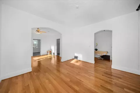 Living - 1017 E 14th Ave, Spokane, WA 99202 photo 2 of 4