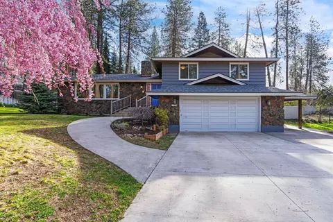 11622 N Fairwood Dr, Spokane, WA 99218