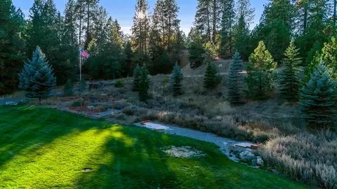 Exterior - 4810 E 37th Ave, Spokane, WA 99223 photo 9 of 17