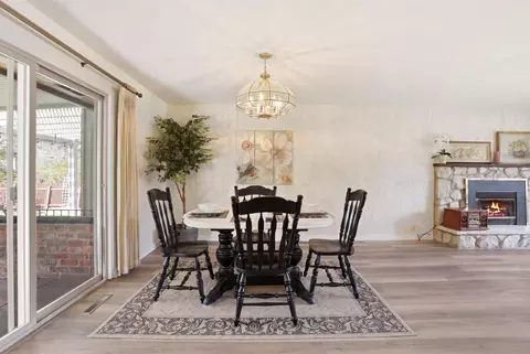 Dining - 11116 E 24th Ave, Spokane Valley, WA 99206 photo 2 of 4