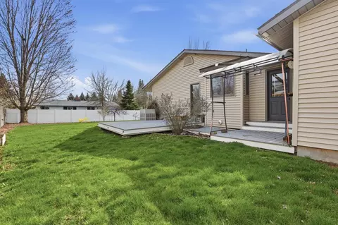 Exterior - 11618 E 35th Ave, Spokane, WA 99206 photo 3 of 6