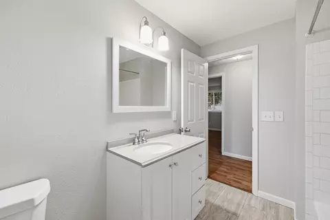 Bath - 11619 E Buckeye Ave, Spokane Valley, WA 99206 photo 2 of 3