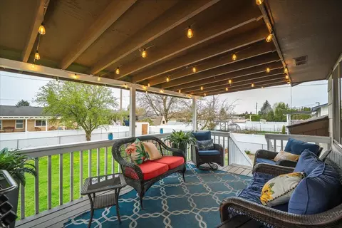 Exterior - 14104 E Sharp Ave, Spokane Valley, WA 99216 photo 4 of 15