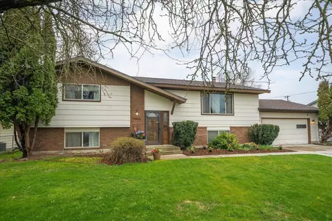 Exterior - 14104 E Sharp Ave, Spokane Valley, WA 99216 photo 3 of 15