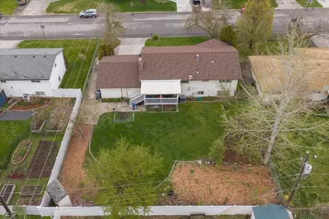View/Area - 14104 E Sharp Ave, Spokane Valley, WA 99216 photo 2 of 3