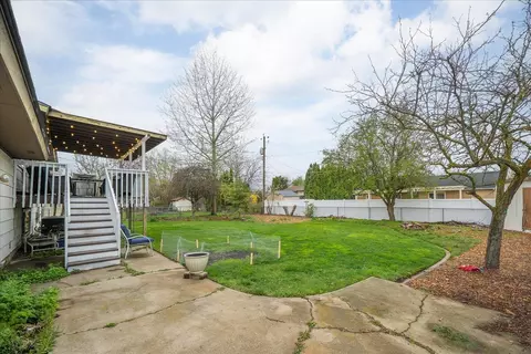 Exterior - 14104 E Sharp Ave, Spokane Valley, WA 99216 photo 6 of 15