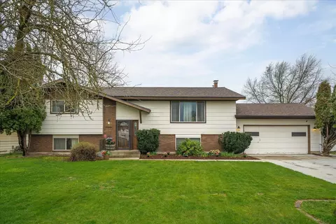 Exterior - 14104 E Sharp Ave, Spokane Valley, WA 99216 photo 2 of 15