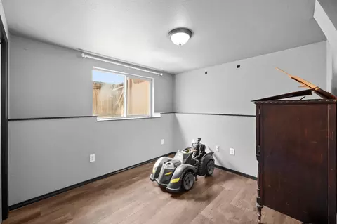 Bedroom - 14706 E Queen Ave, Spokane Valley, WA 99216 photo 4 of 5