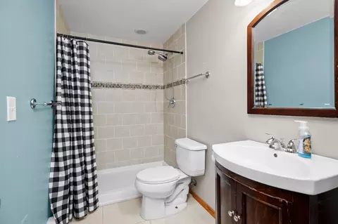 Bath - 14706 E Queen Ave, Spokane Valley, WA 99216 photo 3 of 3