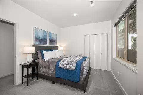 Bedroom - 7409 E 44th Ave, Spokane, WA 99223 photo 5 of 6