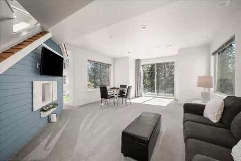 Living - 7409 E 44th Ave, Spokane, WA 99223 photo 4 of 5