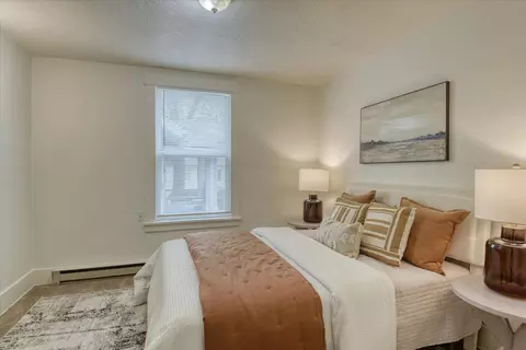 Bedroom - 618 E 23rd Ave, Spokane, WA 99203 photo 1 of 4