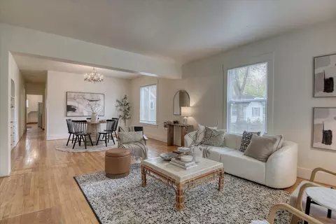 Living - 618 E 23rd Ave, Spokane, WA 99203 photo 4 of 4