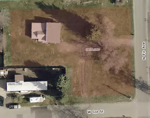 107 N Fir St, Deer Park, WA 99006