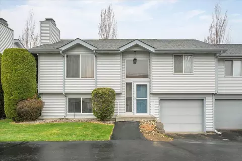 950 E Calkins Dr, Spokane, WA 99208