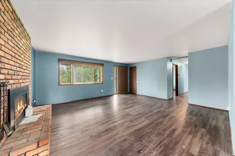 Living - 6 E Wild Rose Rd, Colbert, WA 99005 photo 1 of 8