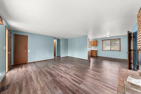 Living - 6 E Wild Rose Rd, Colbert, WA 99005 photo 7 of 8