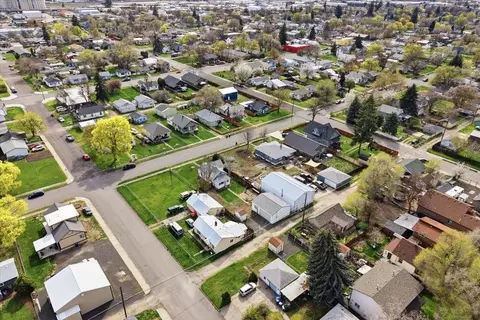 View/Area - 2223 E Sharp Ave, Spokane, WA 99202 photo 6 of 9