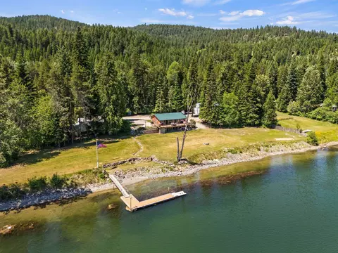 161 Alaska Ln S, Cusick, WA 99119