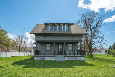1809 W Johansen Rd, Spokane, WA 99208