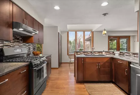 Kitchen - 704 E High Dr, Spokane, WA 99203 photo 6 of 7