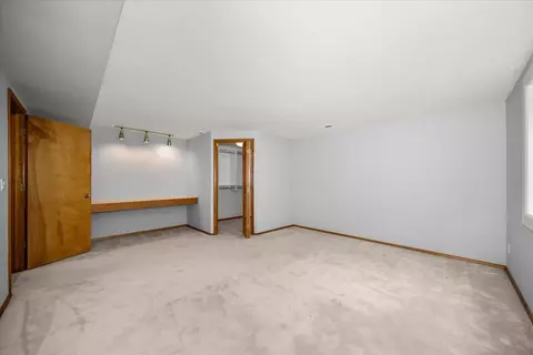 Bedroom - 704 E High Dr, Spokane, WA 99203 photo 5 of 5