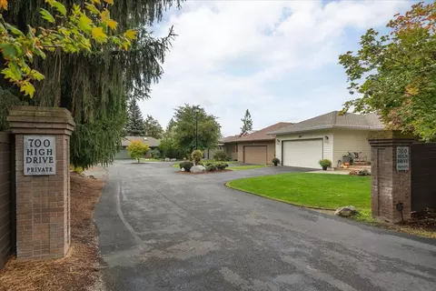Exterior - 704 E High Dr, Spokane, WA 99203 photo 10 of 10