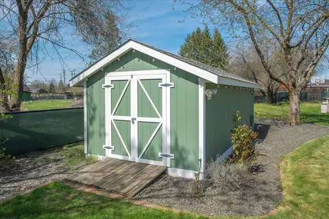 Exterior - 11603 E Main Ave, Spokane, WA 99206 photo 7 of 15