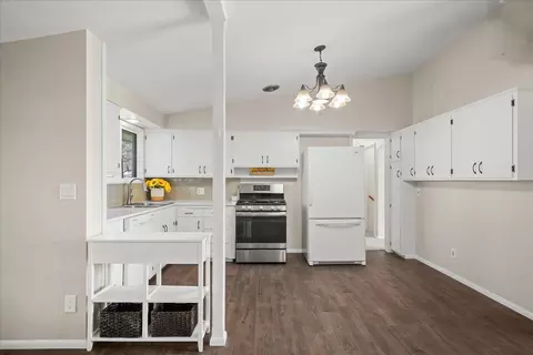 Kitchen - 11603 E Main Ave, Spokane, WA 99206 photo 1 of 4