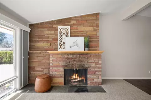 Living - 11603 E Main Ave, Spokane, WA 99206 photo 2 of 5